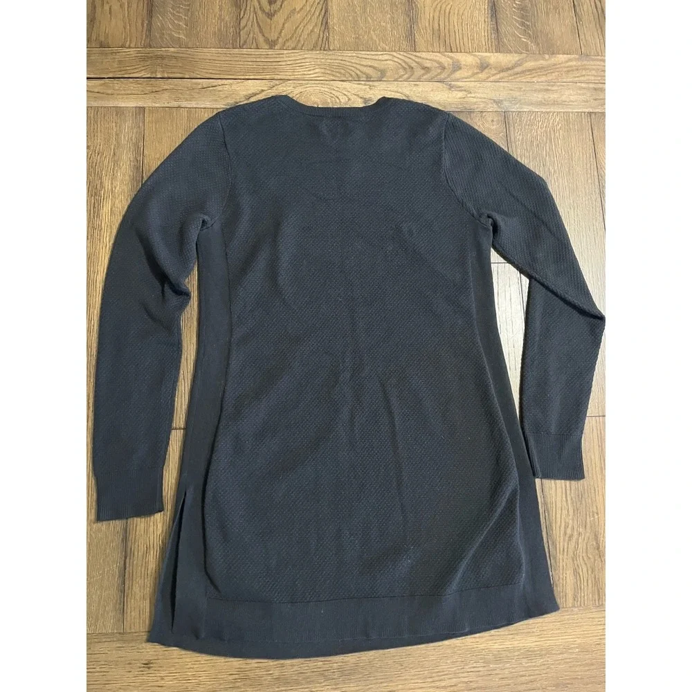 Duluth Women's Lightweight Sweater Medium Black Textured Tunic Casual Coolmax - Picture 2 of 6